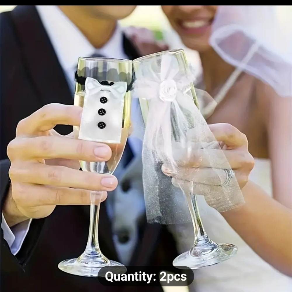 NEW 2 PIECE WEDDING DRESS CUP COVERS